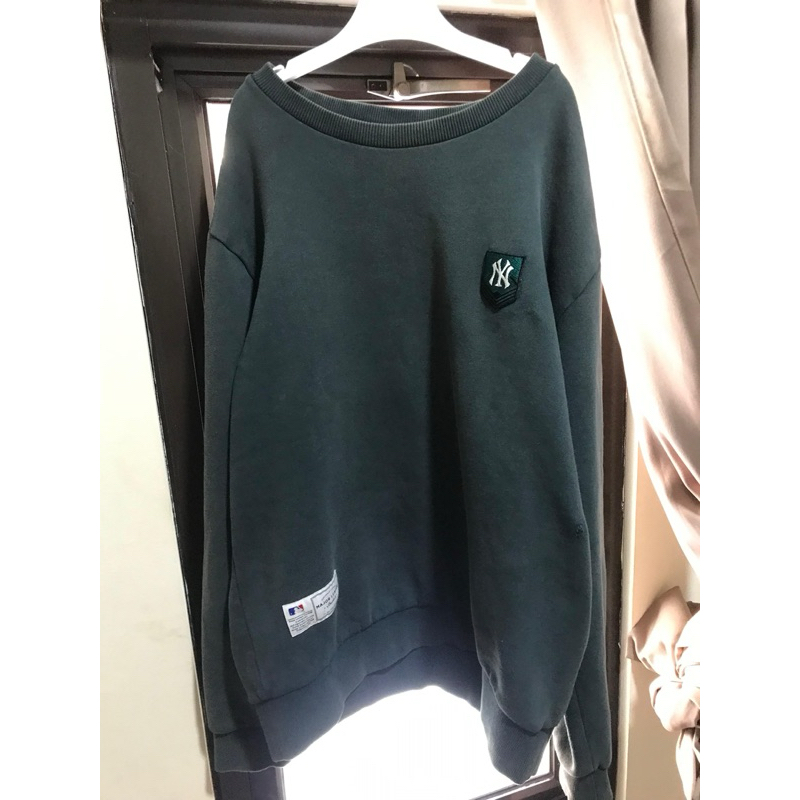 Preloved thrit Sweater MLB NY Yankees