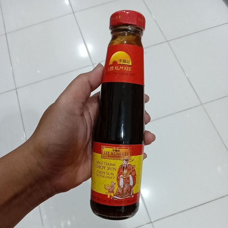 

Mahbubah - Lee Kum Kee 255 g Saus Tiram Choy Sun Botol