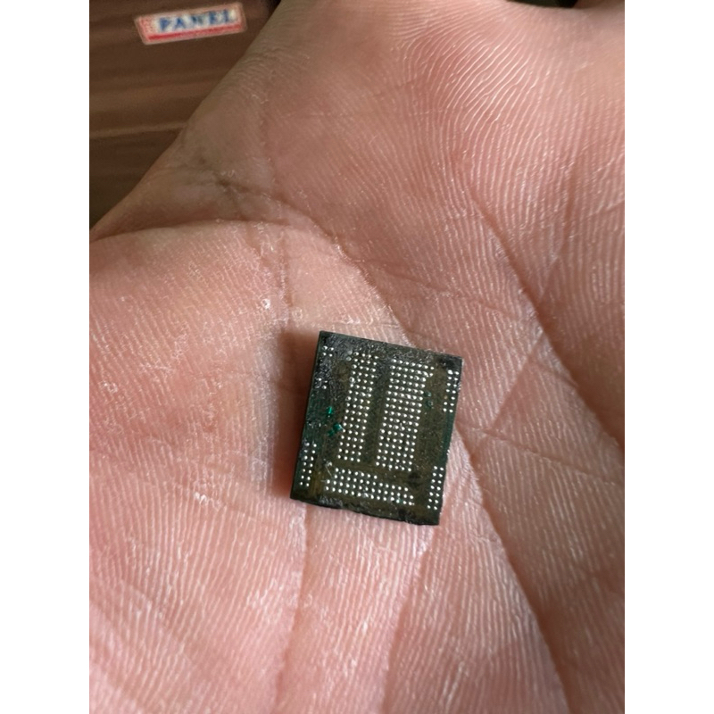 IC EMMC MICRON JZ013 BGA 221 RAM 3GB INTERNAL 32GB