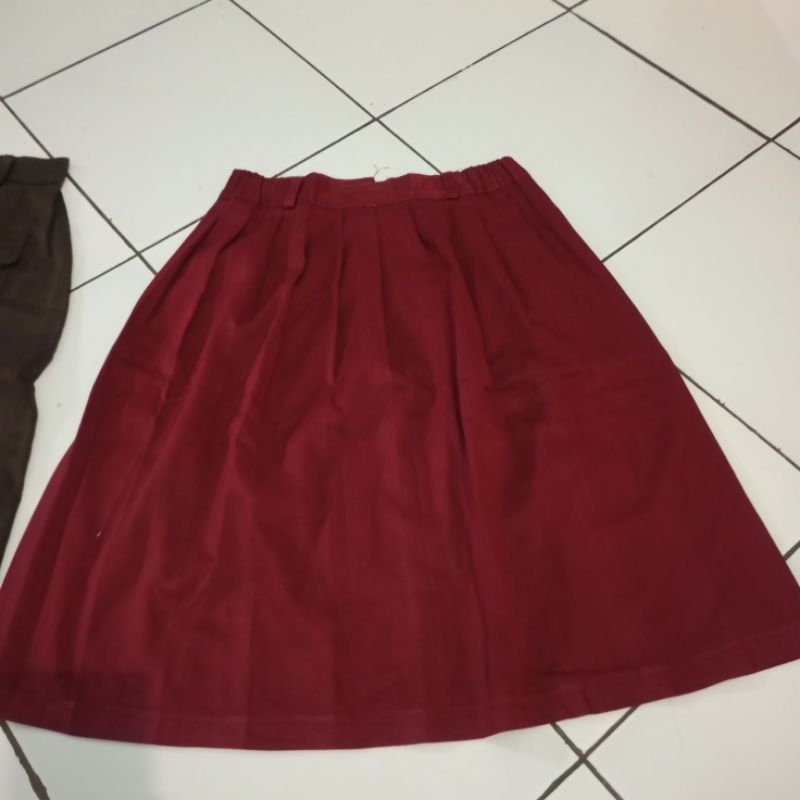 Rok seragam SD rok merah pendek rok Pramuka pendek