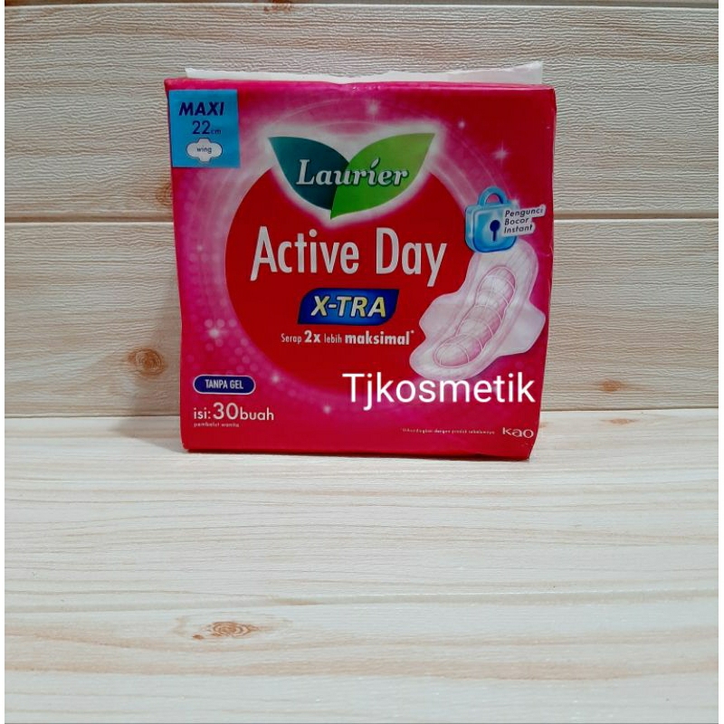 Laurier Active Day Super Maxi Wing 30s