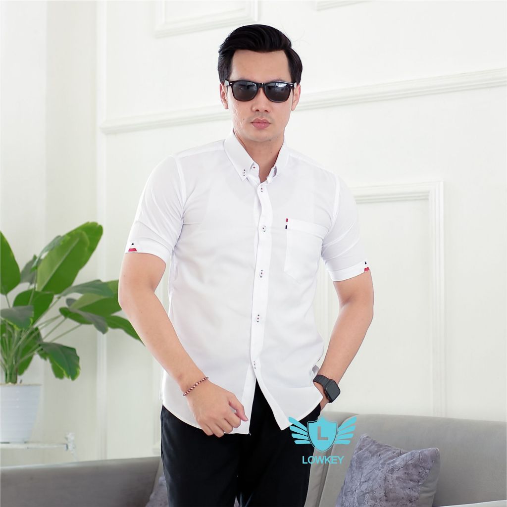Kemeja Pria Slimfit Lowkey Premium PD 15 Putih | Hem Atasan Kemeja Baju Laki-laki/Cowok Slimfit Keme