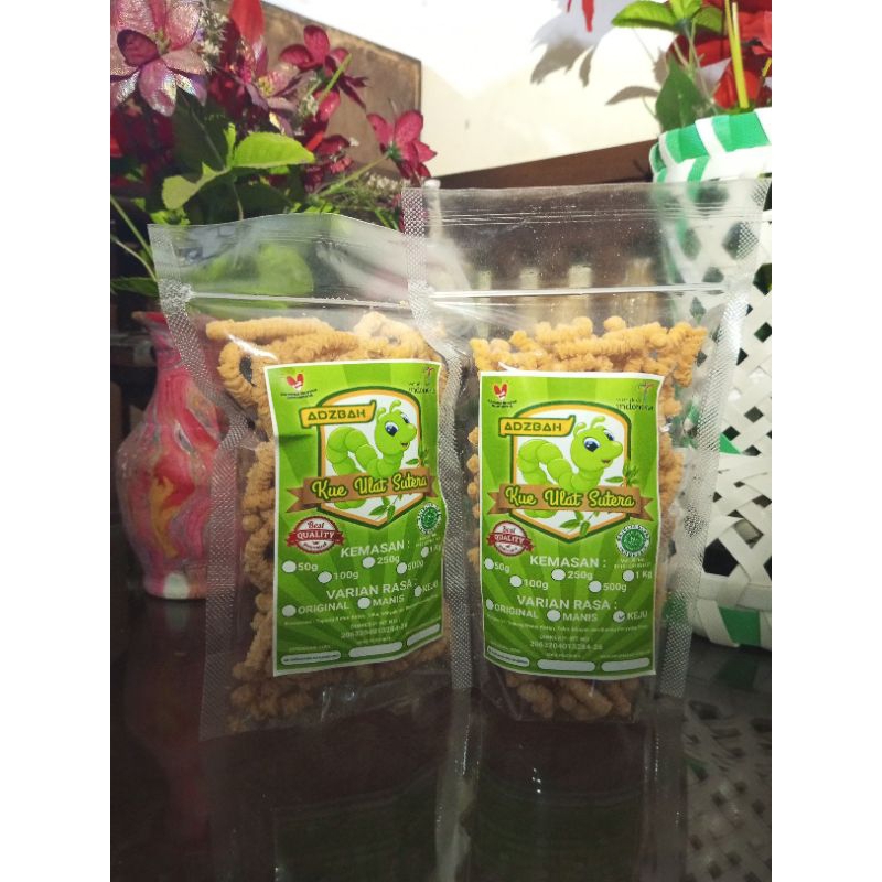 

KUE ULAT SUTERA ADZBAH 100g