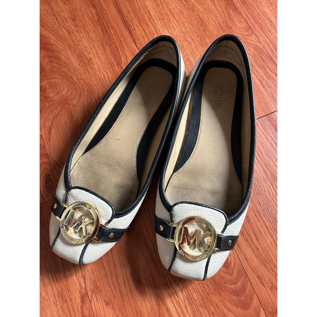 Michael Kors Fulton Flat Shoes Size 7 / 37 / insole 24 cm Broken White mixed Black
