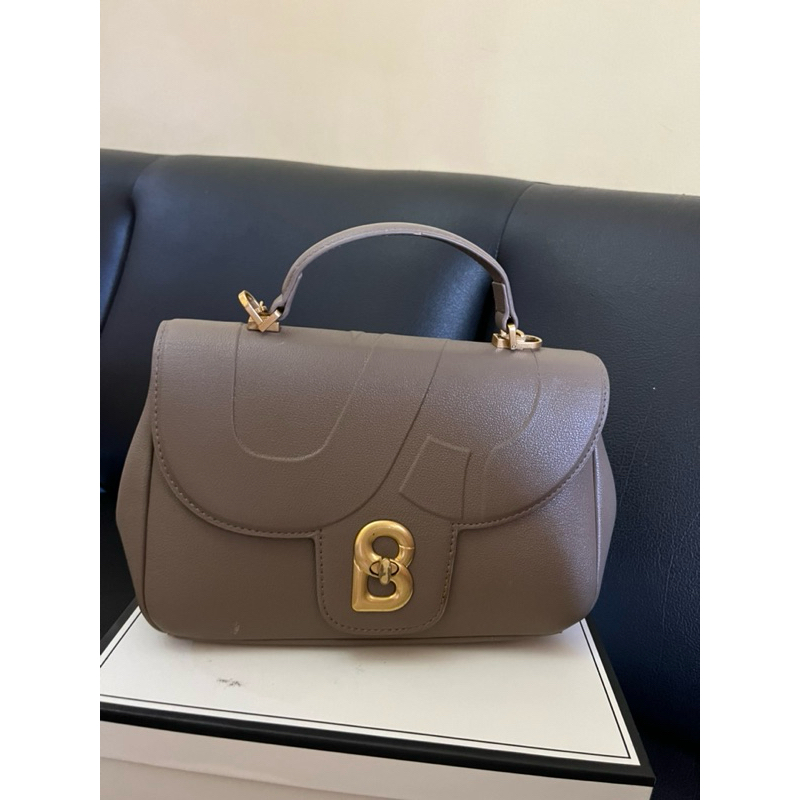 preloved buttonscarves alma flap bag medium - fosil