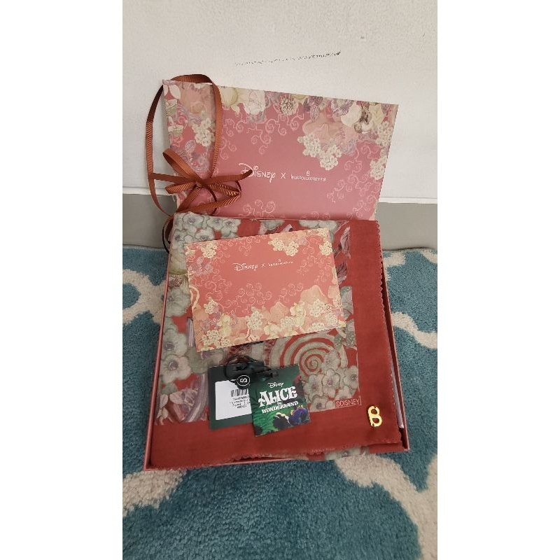 Buttonscarves Preloved Wonderland Ginger