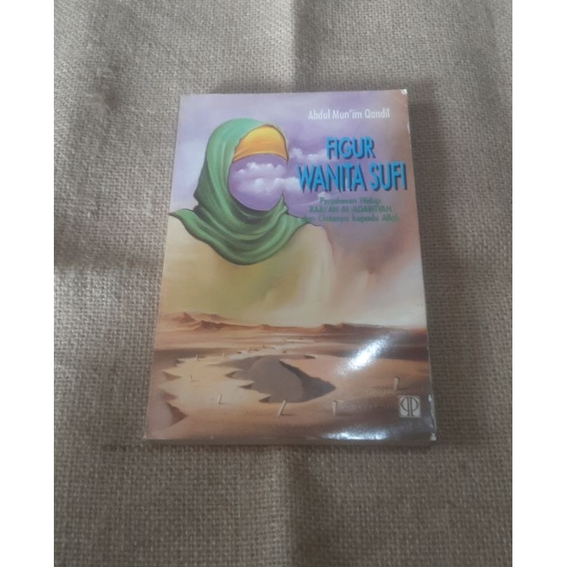 FIGUR WANITA SUFI