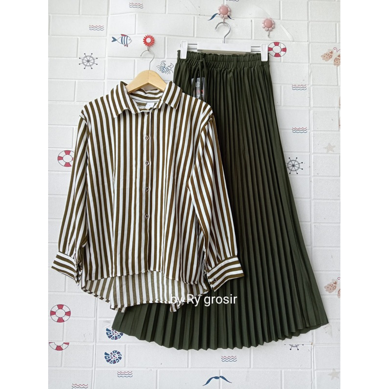 Setelan Wanita Atasan Salur Rok Mayung