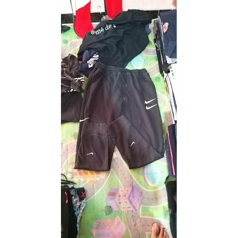 joger nike double swoosh international