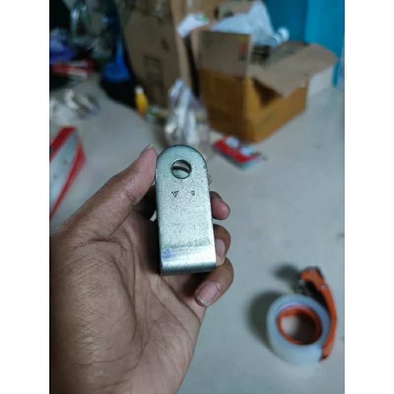 Dudukan sok shock belakang honda crf 150l ori asli copotan normal sambungan sok crf150