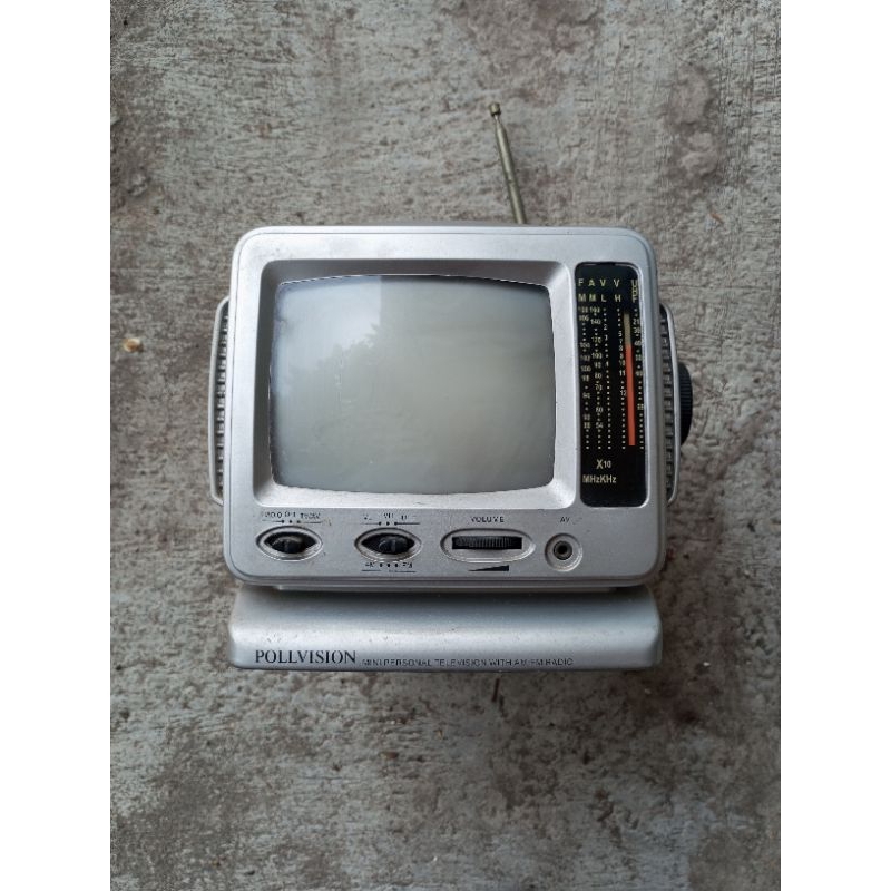 TV Mini Jadul Antik