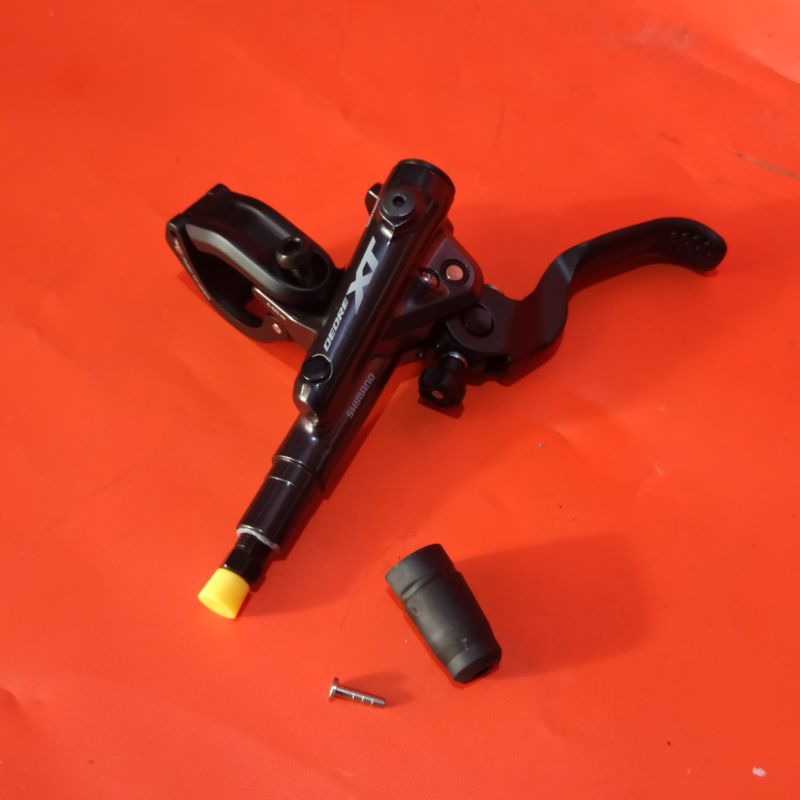 Brake lever Tuas Rem Shimano Deore XT M8100 Kiri