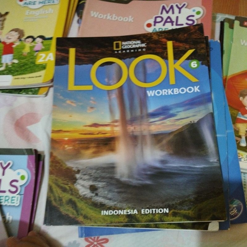 Buku Workbook Look 6 National Geographic Second