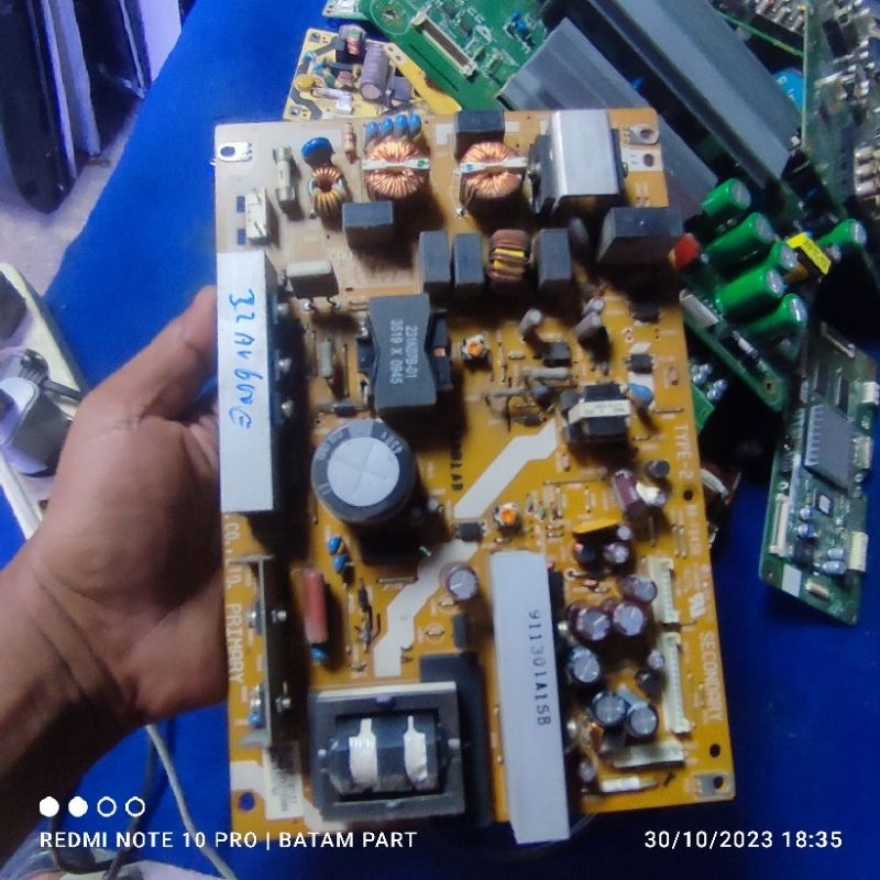 PSU REGULATOR power SUPPLY board TV LCD TOSHIBA 32AV600E - 32AV500E - 32AV550E - 32AV610E