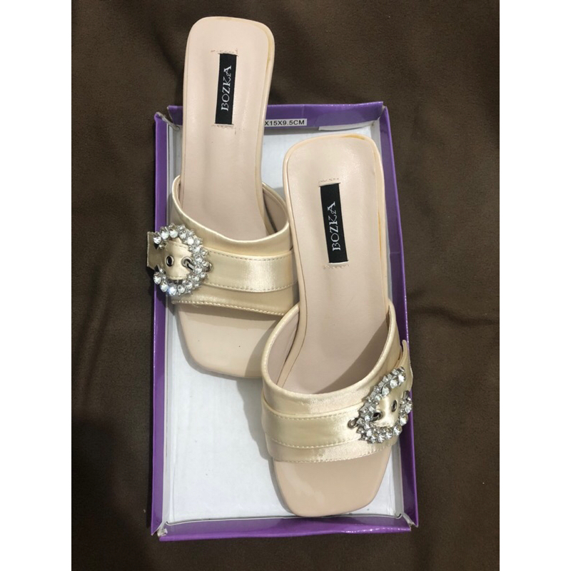 Preloved High heels/Sandal Pesta/Merk Bozka