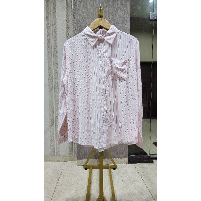 KEMEJA WANITA MOTIF GARIS
