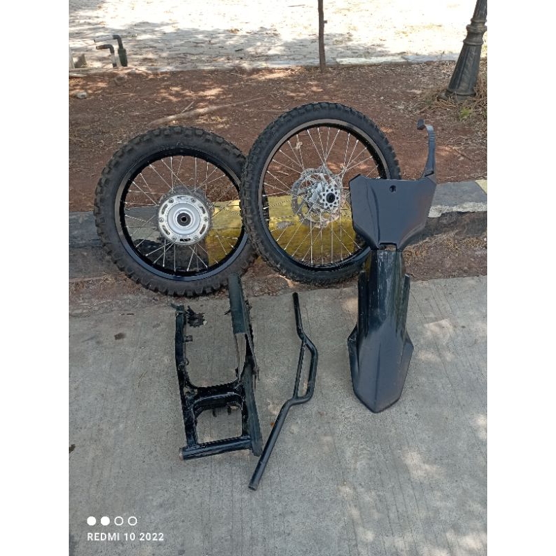 velg dan arm standar original crf150