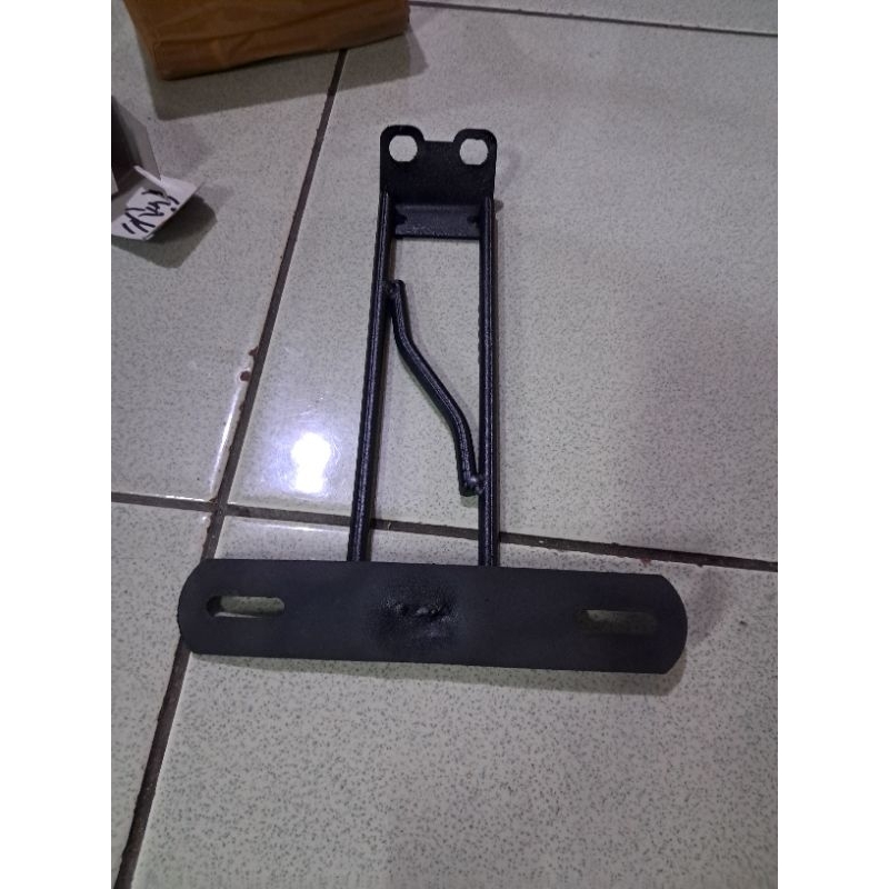 plat dudukan plat nomor depan kawasaki pulsar ns 200