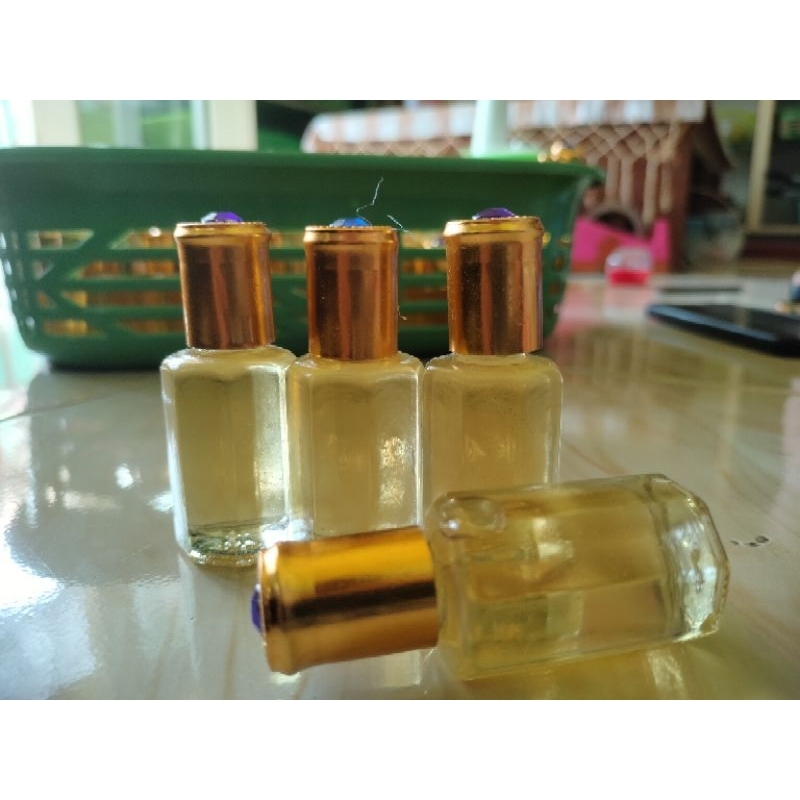 minyak kayu Cendana Kupang alami 12ml