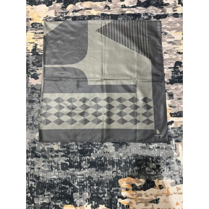 Deenay Scarves-defect sale