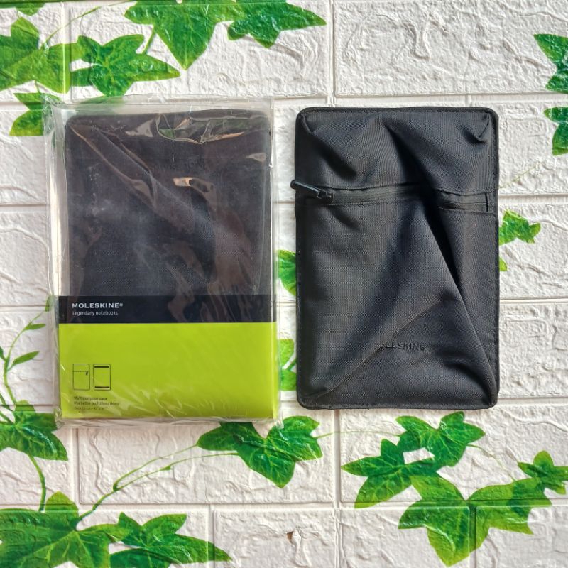 

MOLESKINE Multipurpose Case Travelling Collection Ukuran L Large Sale