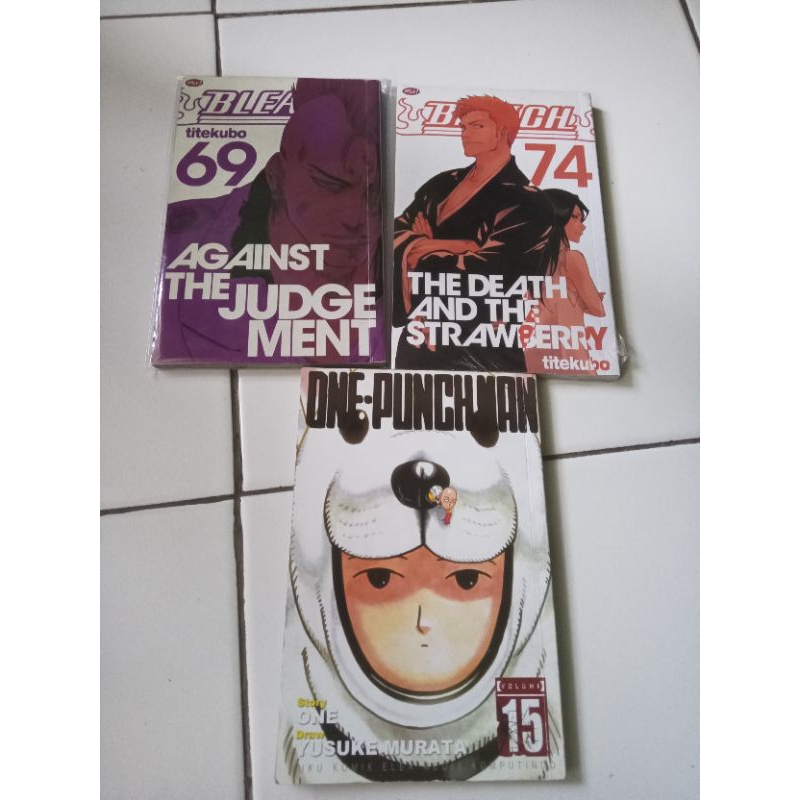 Komik Bleach 69 dan 74 plus One Punch Man 15