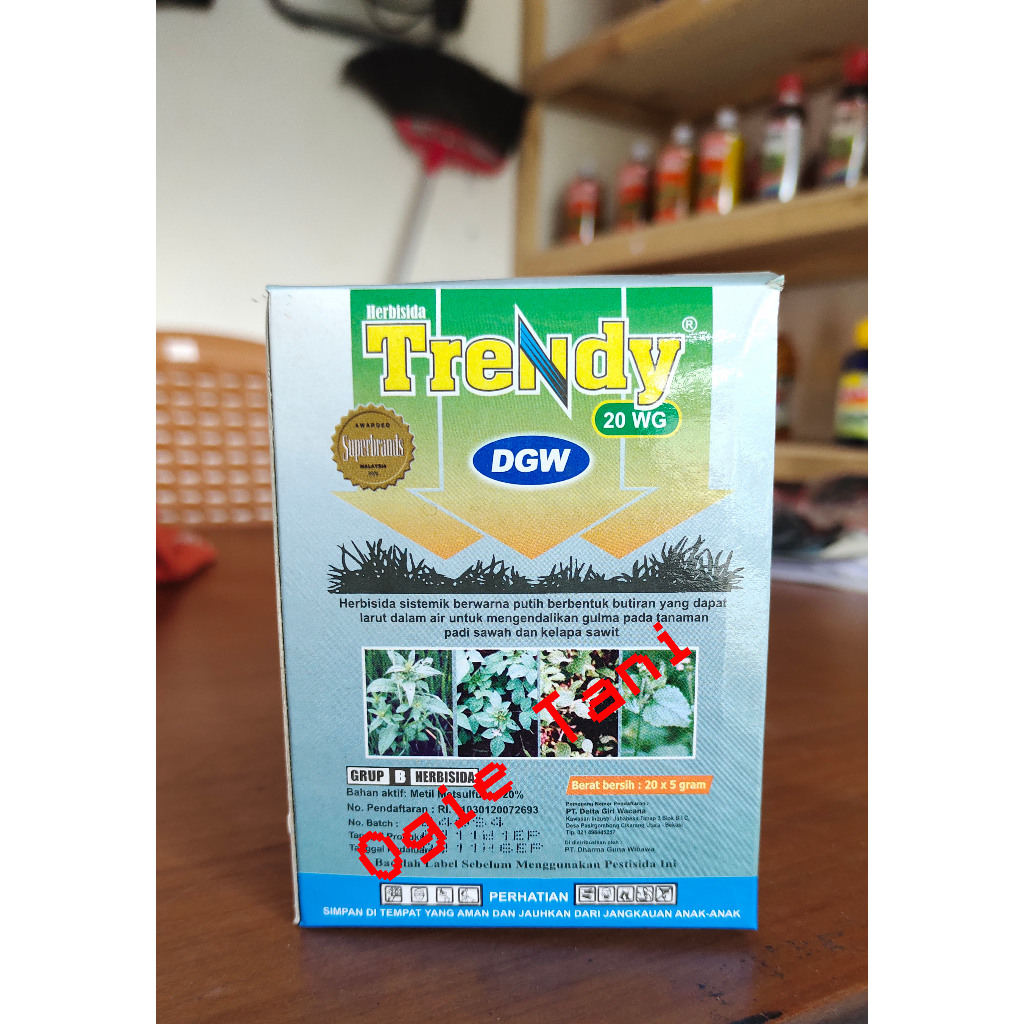 HERBISIDA TRENDY 20 WG, Herbisida Sistemik Berwarna Putih Berbentuk Butiran, Isi Kemasan 5 gram