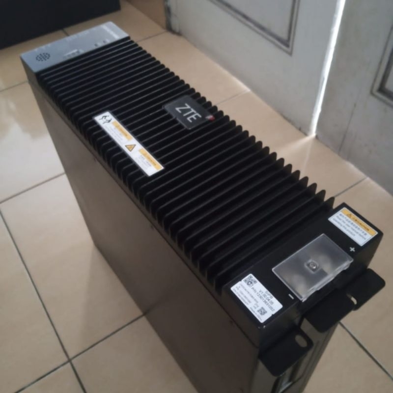 batteri lifepo4 48v 100ah merk zte tipe ZXDC48 FB100B3 produksi 2023
