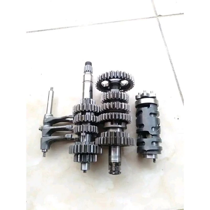 Gear Gigi Rasio Yamaha R.15 6 Speed / Original Copotan