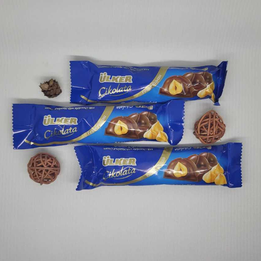 

Ulker cokelat dengan Hazelnut utuh | 100% original Turkiye