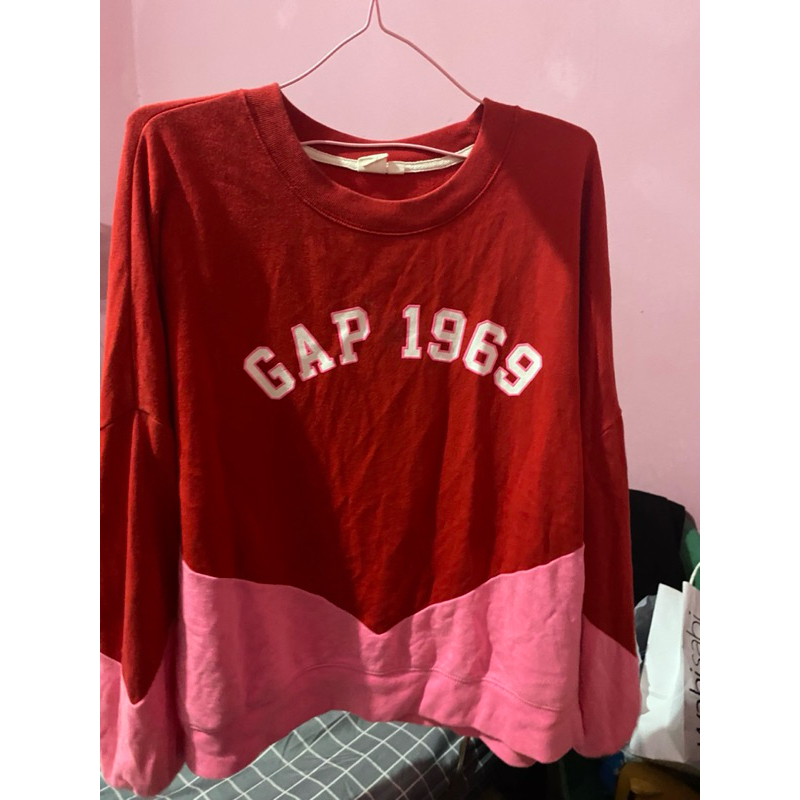 Crewneck Oversize tangan balon GAP