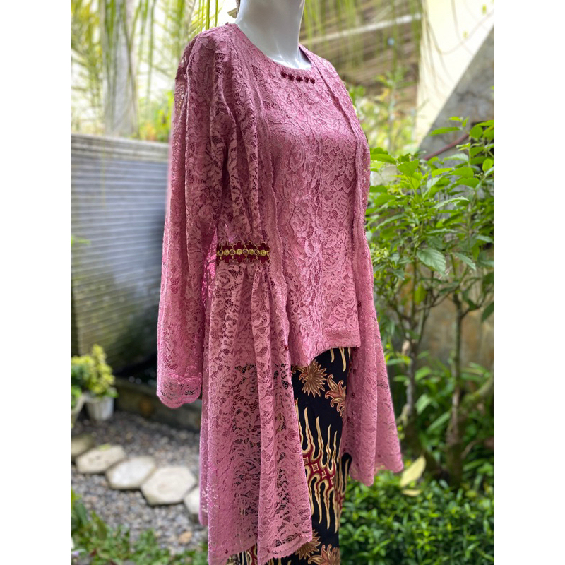 SEWA Kebaya Modern + Outer Pink Set (1)