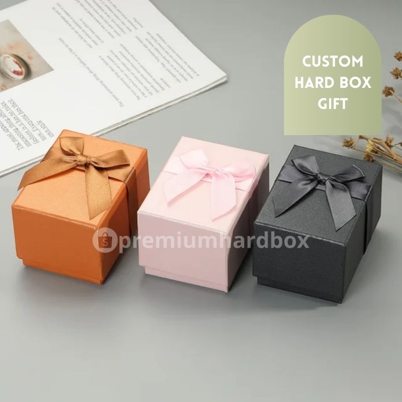 

CUSTOM PREMIUM HARDBOX | OLSHOP | HAMPERS