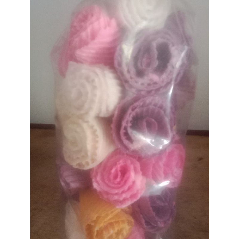 

Makanan ringan opak buah 250 g