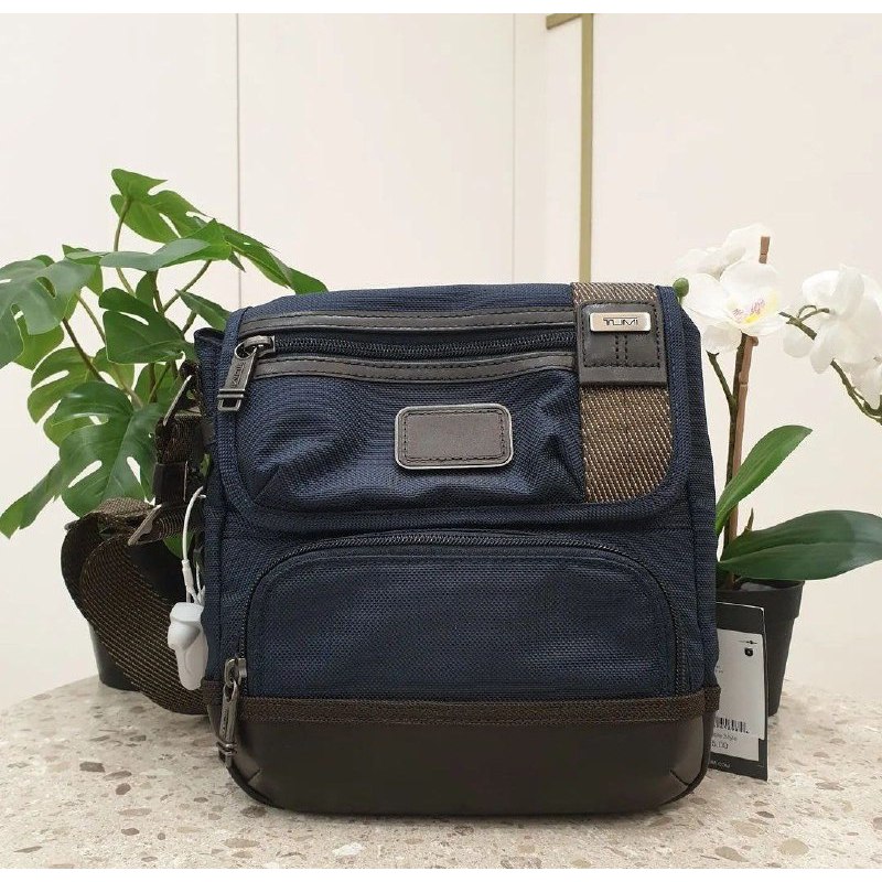 Tumi Kerby Cross body