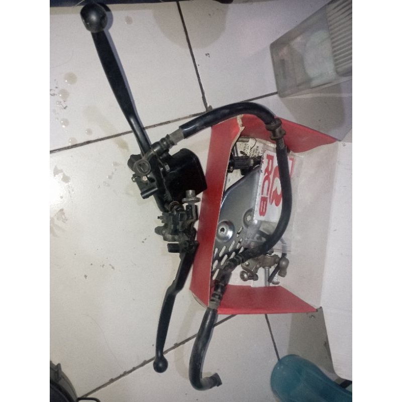 copotan handle kopling & master rem ori r25