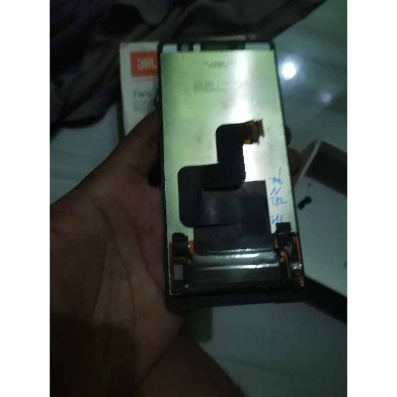 lcd sony XZ2 compact silver