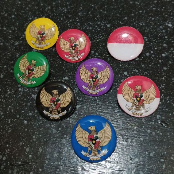 Pin Bros Garuda Pancasila Bulat Resin - Pin aksesoris Merah Putih Garuda