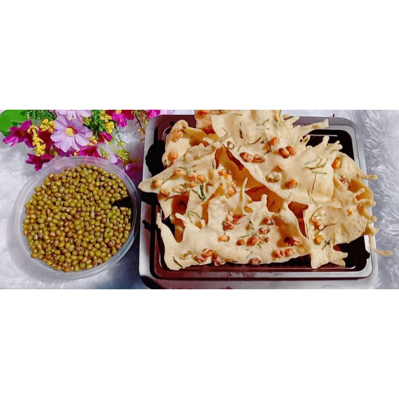 

Rempeyek Kacang Rasheeda's food