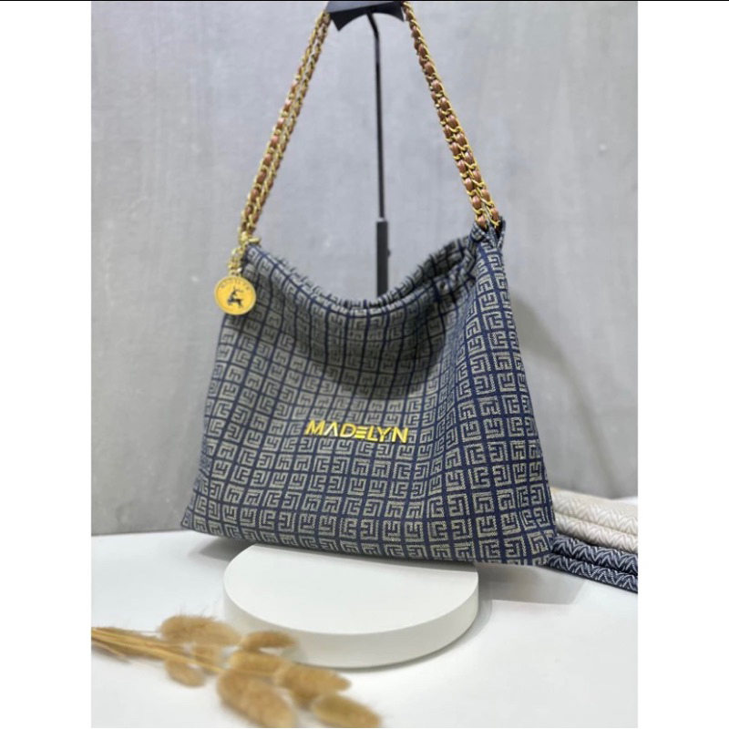 (( READY STOCK )) Tas Laura Serut Madelyn