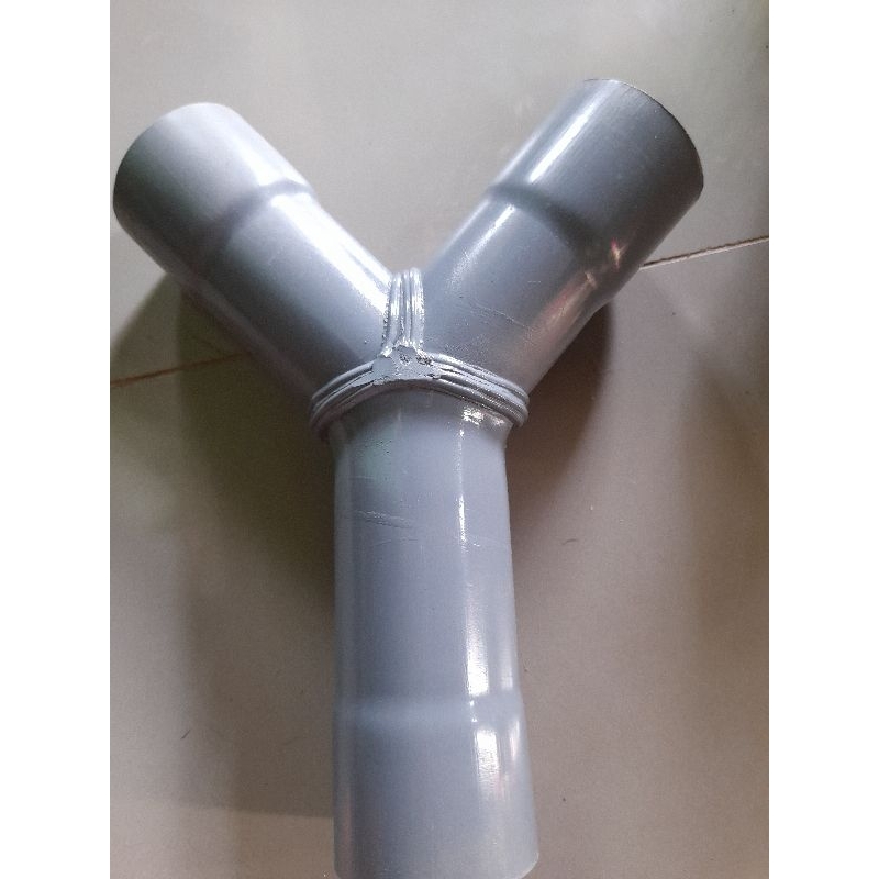 sambungan pipa Y 1 inchi ruc*ka