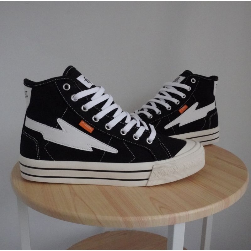 Sepatu Xternal - Mitterns Storm High Black White Kasual Original