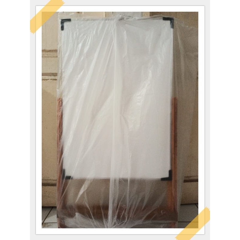 

Papan Tulis Kaki Jati Ukuran 50x70 Plitur