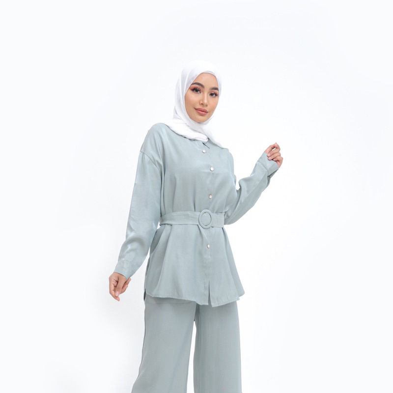 Dubai Set - Pakaian Kerja Wanita Kemeja Celana Fullset Hijab Glossy Premium