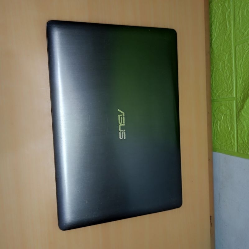 kesing atas top case casing cover lcd laptop Asus S551L