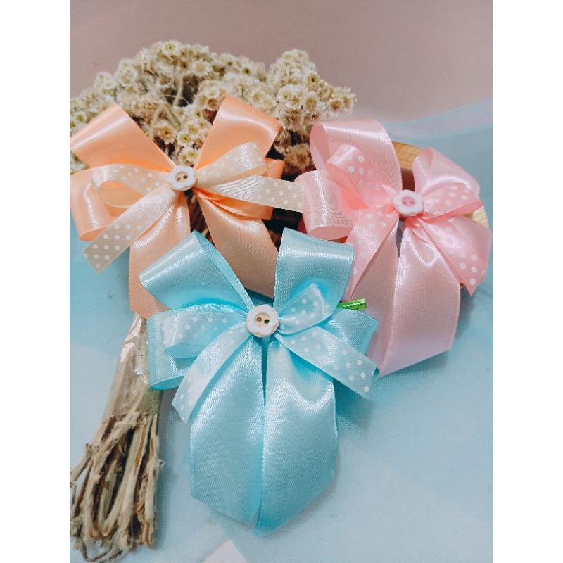 

Pita Kado Pita Hampers, Pita Souvenir, Pita Tempel, Pita Kancing Bunga,