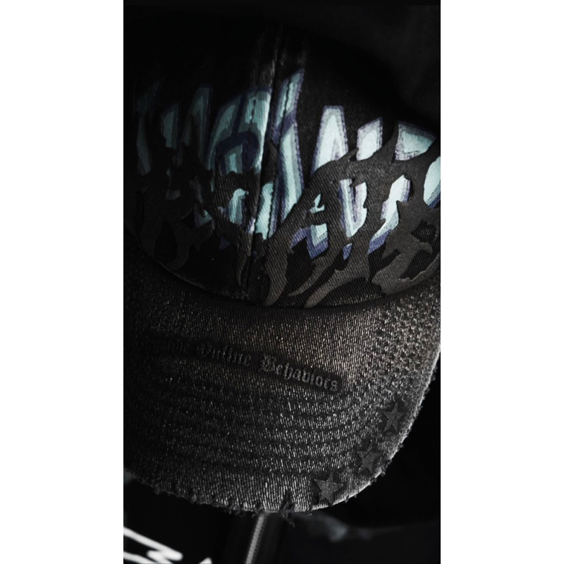 TOPI HECATES LIMITED EDISI (USS)