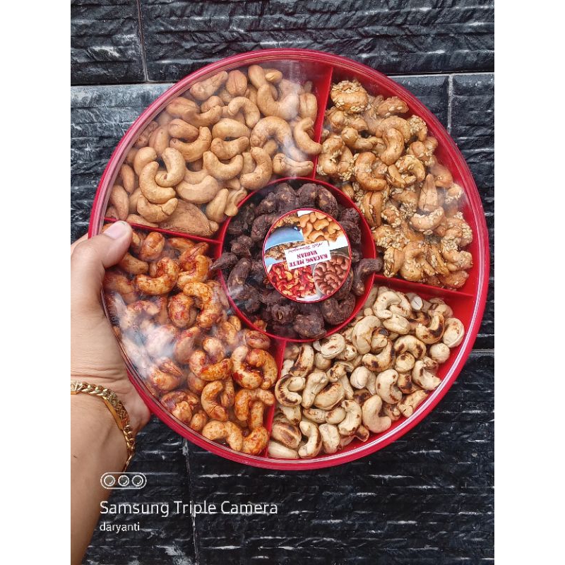 

kacang mete varian 5rasa 1kg