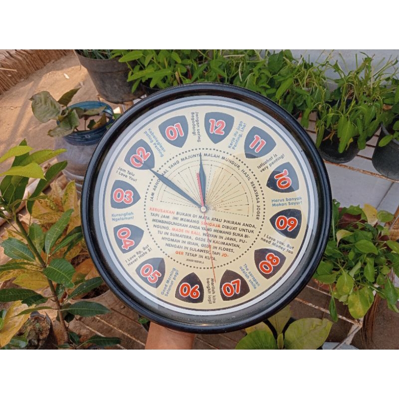 jam dinding joger bali original