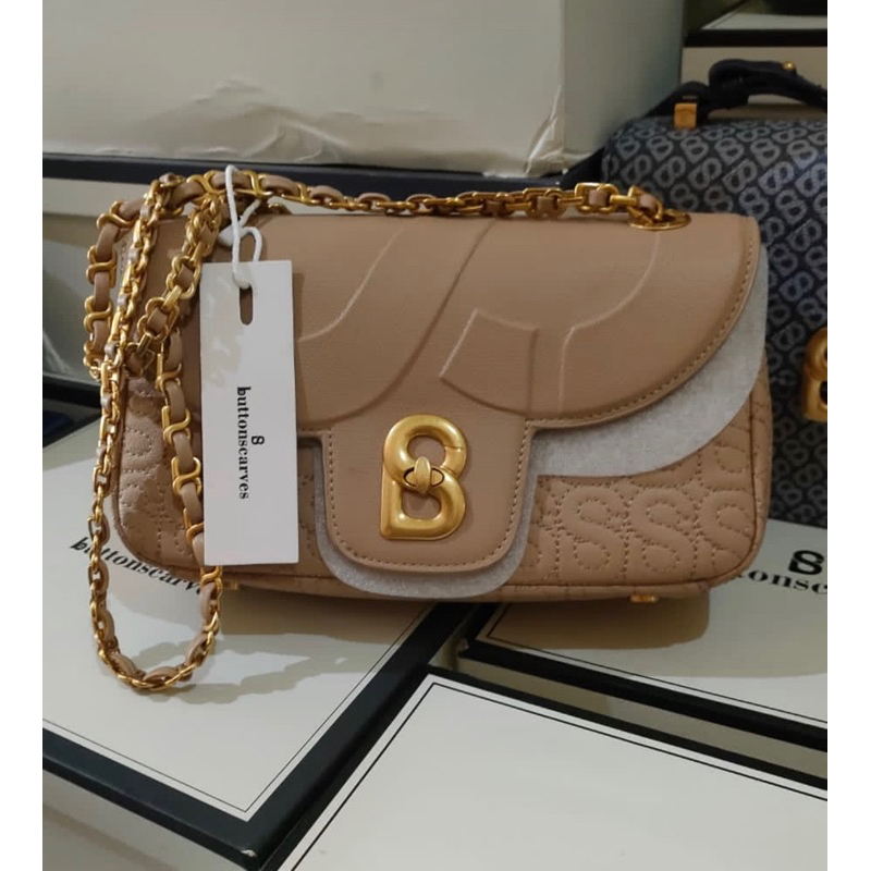 Aluna Flap Medium Bag Buttonscarves